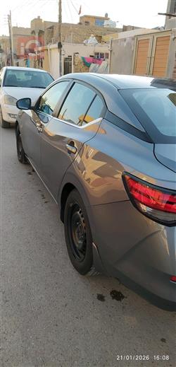 نيسان سنترا